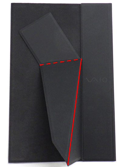 折り目が赤枠で囲われた画像